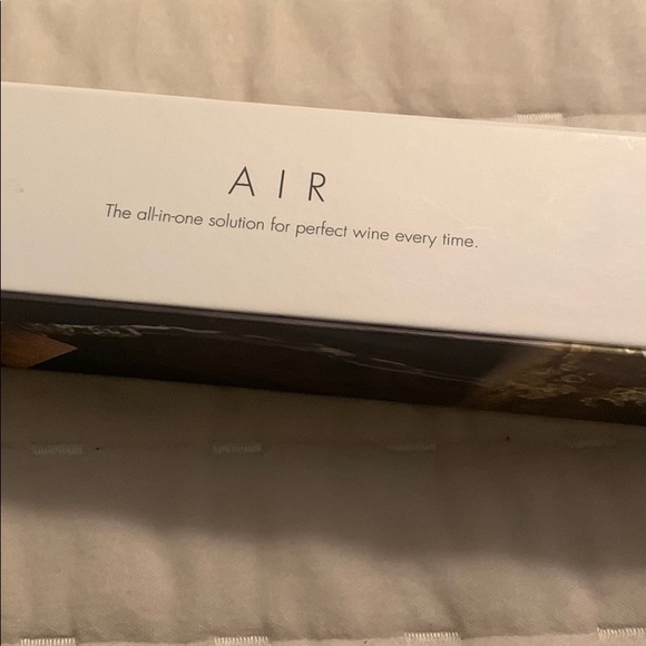 NEW corkcicle AIR. Never used. - Picture 2 of 4